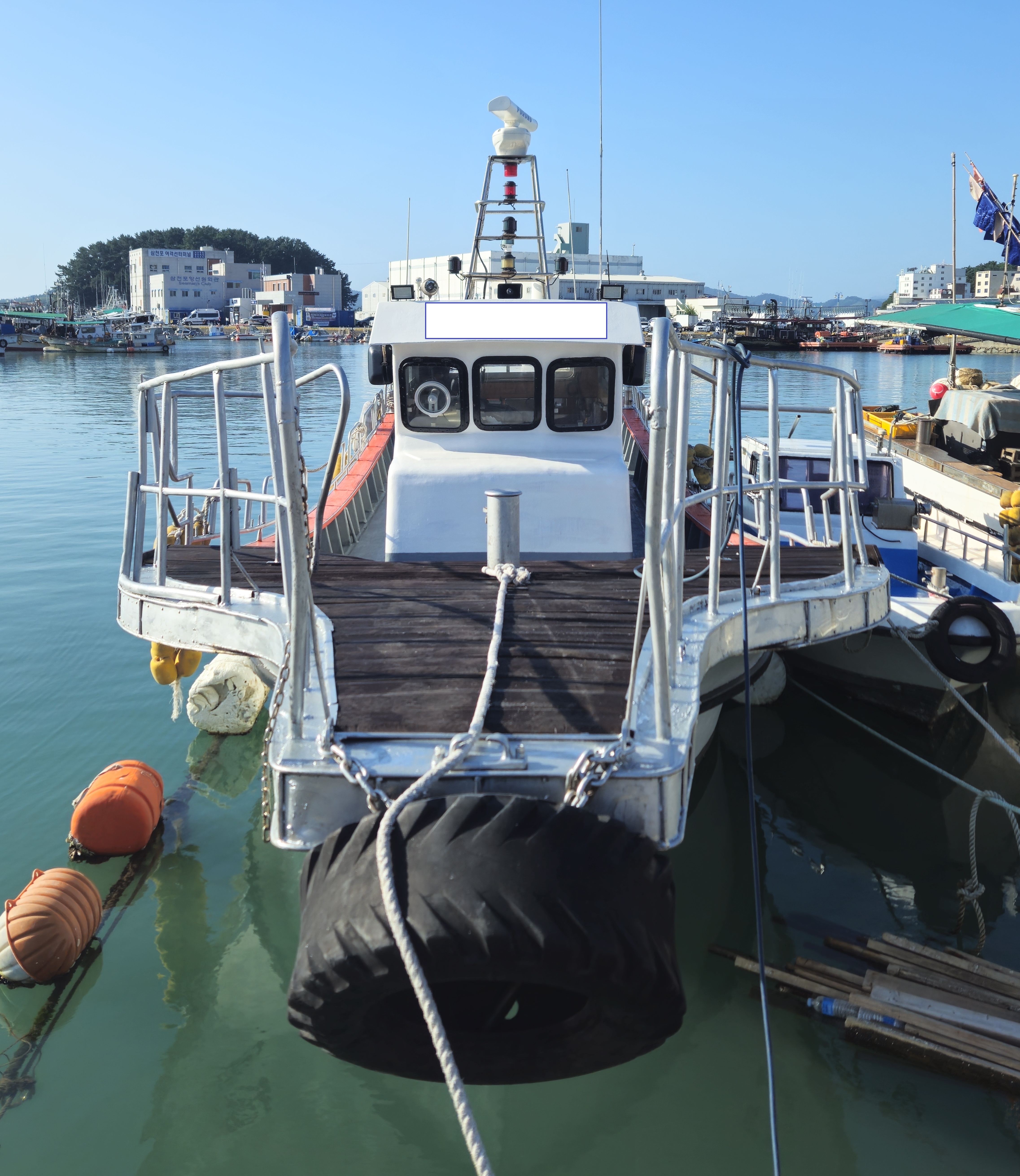 [경남] 8.55톤 연안 복합 낚시배 매매 이미지 3