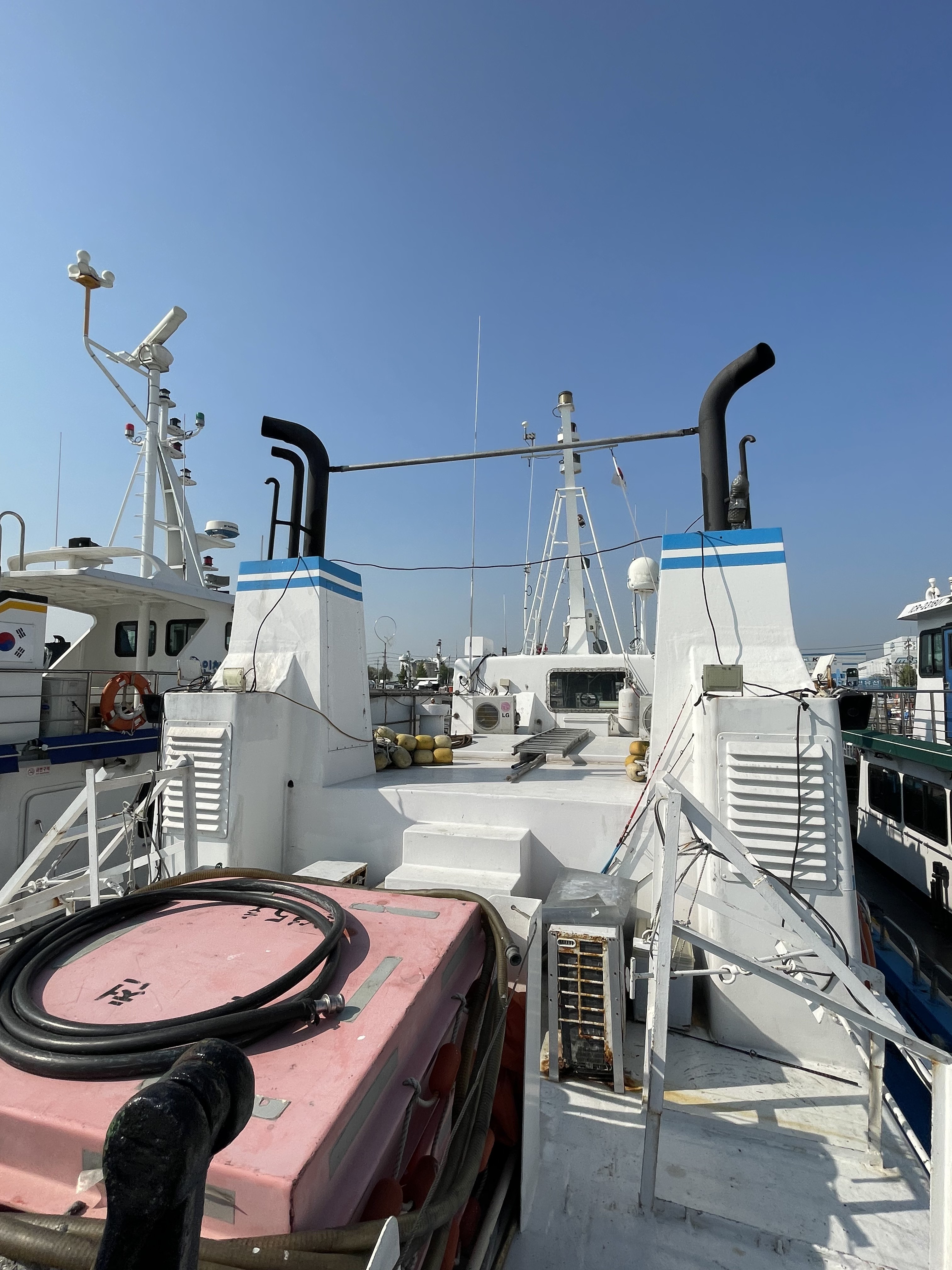 51톤 여객선 선체만 매매(선체+엔진+장비) 이미지 9